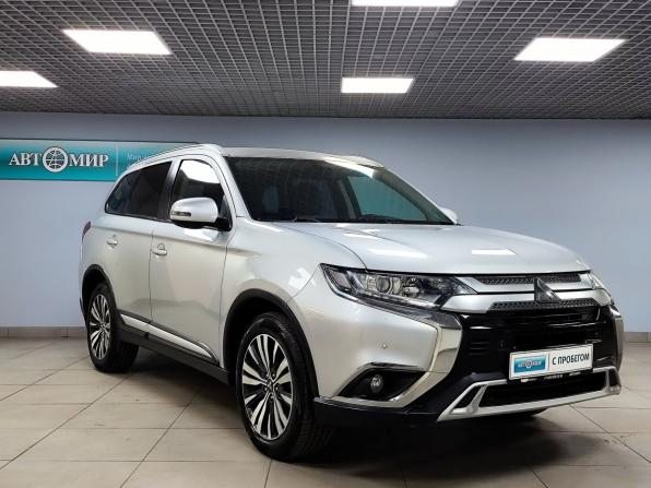 Mitsubishi Outlander III Рестайлинг 3 с пробегом 2019 года, цена 2 099 000 рублей, 66425 км, внедорожник, Автокод Объявления