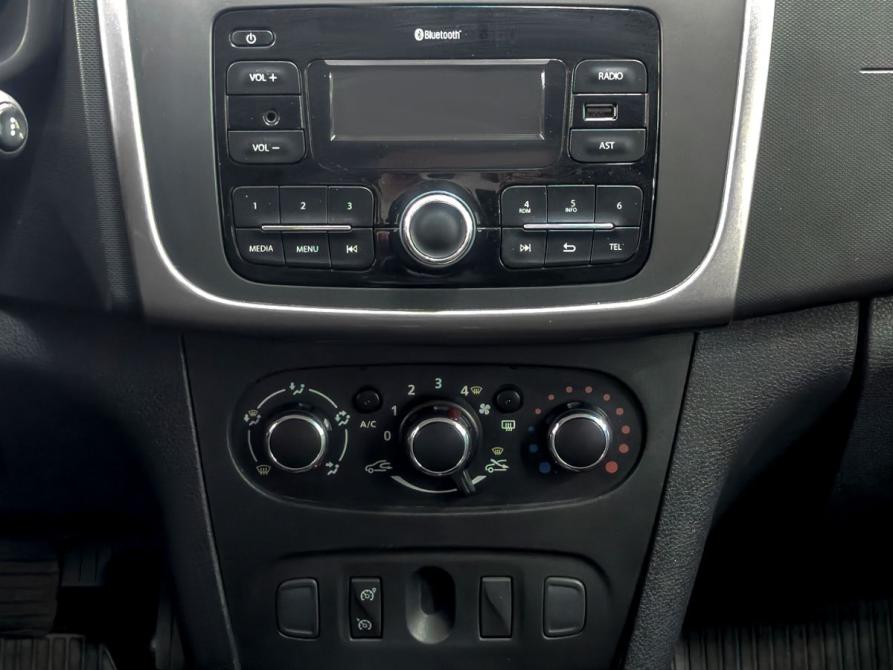 Renault Sandero II Рестайлинг Ростов-на-Дону  - изображение 19