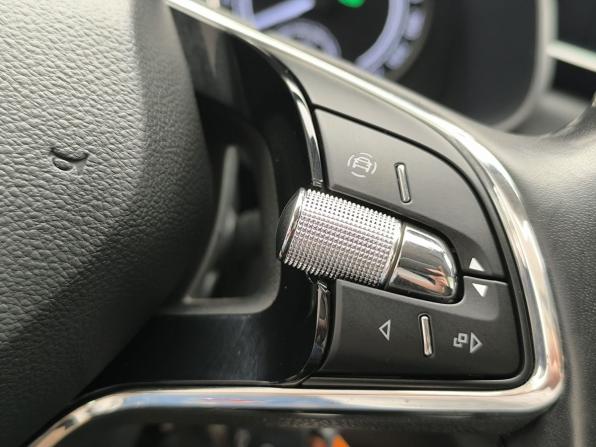 Skoda Rapid II с пробегом 2021 года, цена 1 547 000 рублей, 119407 км, лифтбек, Автокод Объявления