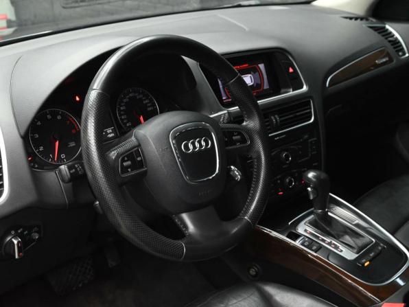 Audi Q5 I (8R) с пробегом 2011 года, цена 1 350 000 рублей, 177116 км, внедорожник, Автокод Объявления