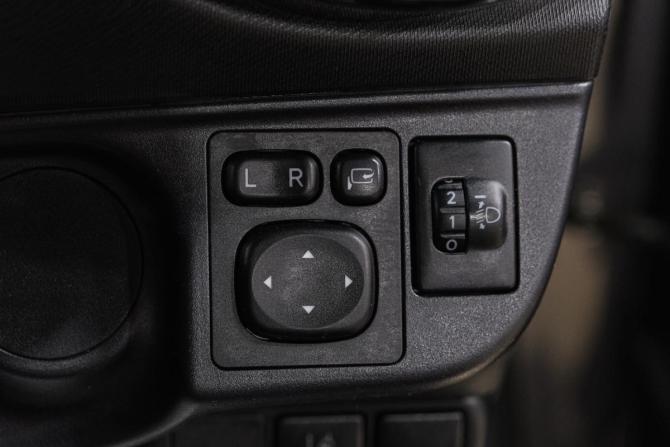 Toyota Aqua I Рестайлинг 2 с пробегом 2018 года, цена 1 129 000 рублей, 235981 км, хэтчбек, Автокод Объявления