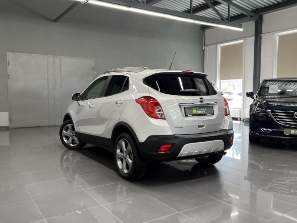 Opel Mokka I с пробегом 2014 года, цена 1 280 000 рублей, 152056 км, внедорожник, Автокод Объявления