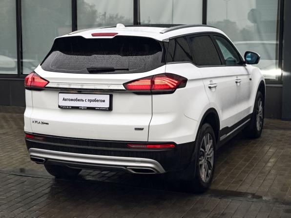 Geely Atlas Pro с пробегом 2022 года, цена 1 975 000 рублей, 64000 км, внедорожник, Автокод Объявления