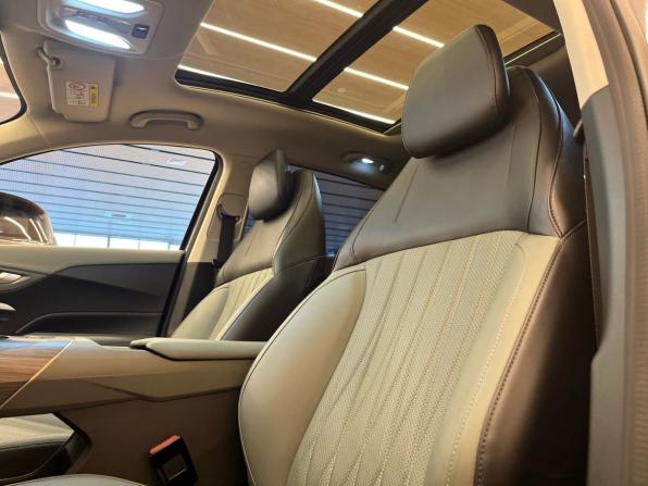 Changan Lamore с пробегом 2024 года, цена 1 849 000 рублей, 34000 км, седан, Автокод Объявления