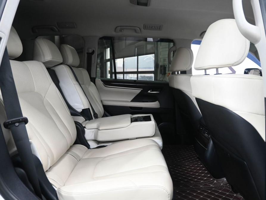 Lexus LX III Рестайлинг 2 Ростов-на-Дону  - изображение 14