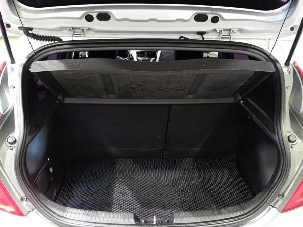Hyundai Solaris I с пробегом 2012 года, цена 664 000 рублей, 176159 км, хэтчбек, Автокод Объявления