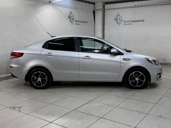 Kia Rio III Рестайлинг с пробегом 2017 года, цена 1 179 800 рублей, 105000 км, седан, Автокод Объявления