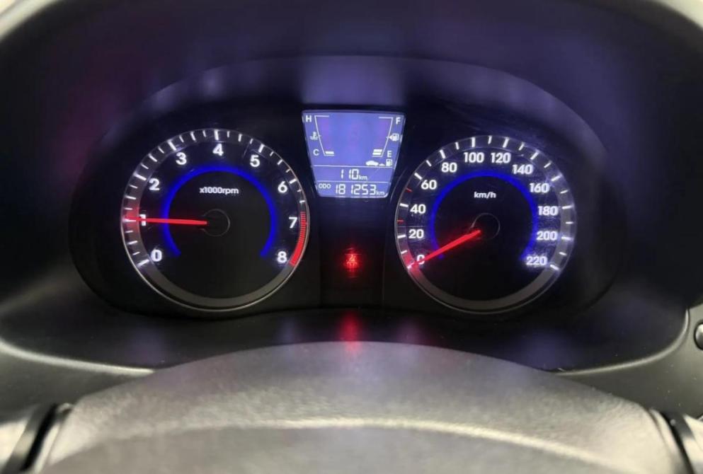 Hyundai Solaris I Астрахань  - изображение 15