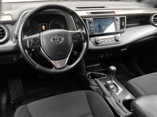 Toyota RAV4 IV (XA40) Рестайлинг с пробегом 2019 года, цена 2 570 000 рублей, 135319 км, внедорожник, Автокод Объявления