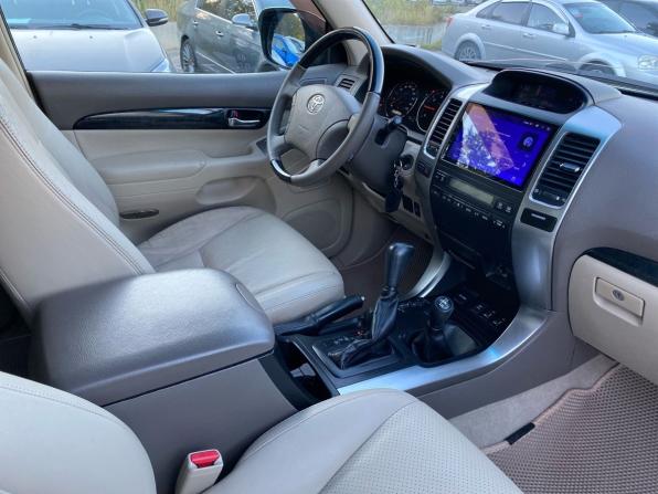 Toyota Land Cruiser Prado 120 Series Рестайлинг с пробегом 2008 года, цена 1 850 000 рублей, 319044 км, внедорожник, Автокод Объявления