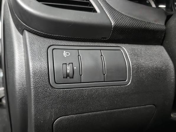 Hyundai Solaris I с пробегом 2012 года, цена 615 000 рублей, 143501 км, седан, Автокод Объявления