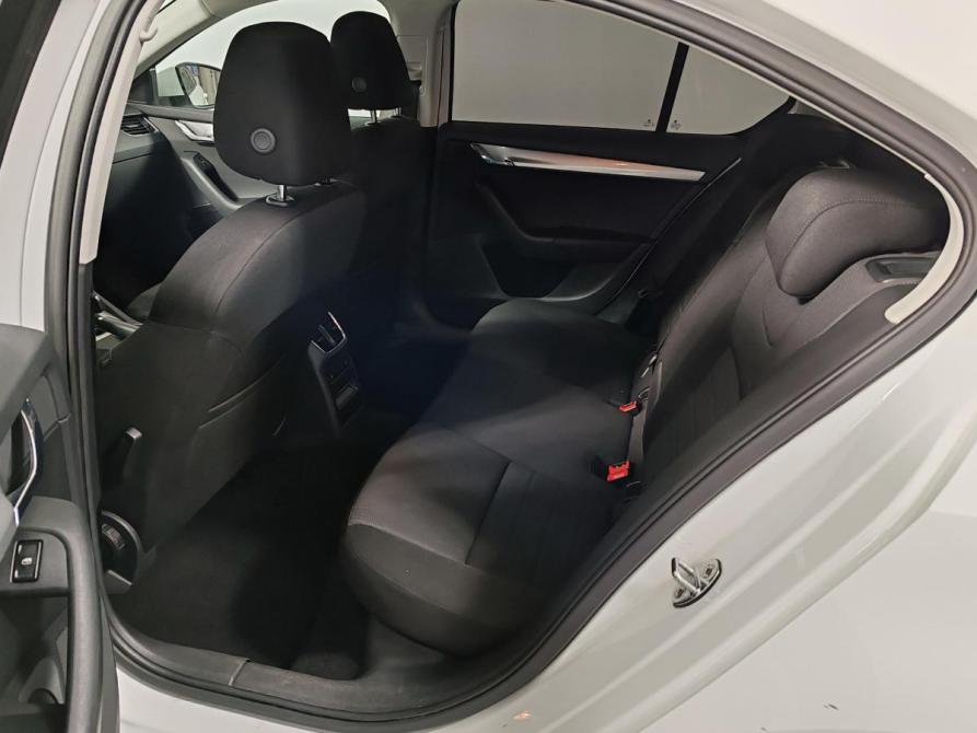 Skoda Octavia III (A7) Москва  - изображение 11