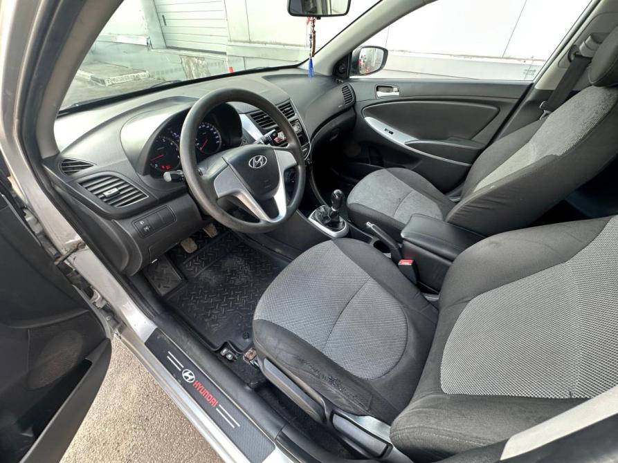 Hyundai Solaris I Тамбов  - изображение 11