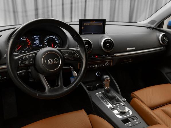 Audi A3 III (8V) Рестайлинг с пробегом 2017 года, цена 1 960 000 рублей, 109313 км, седан, Автокод Объявления