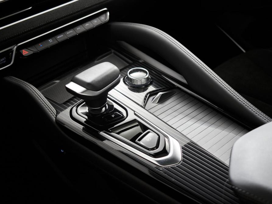 Geely Monjaro I Москва  - изображение 16