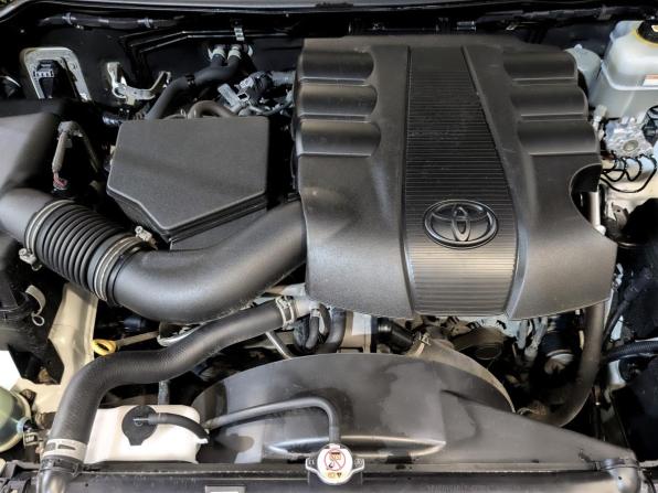 Toyota Land Cruiser 200 Series Рестайлинг 2 с пробегом 2020 года, цена 7 400 000 рублей, 127645 км, внедорожник, Автокод Объявления