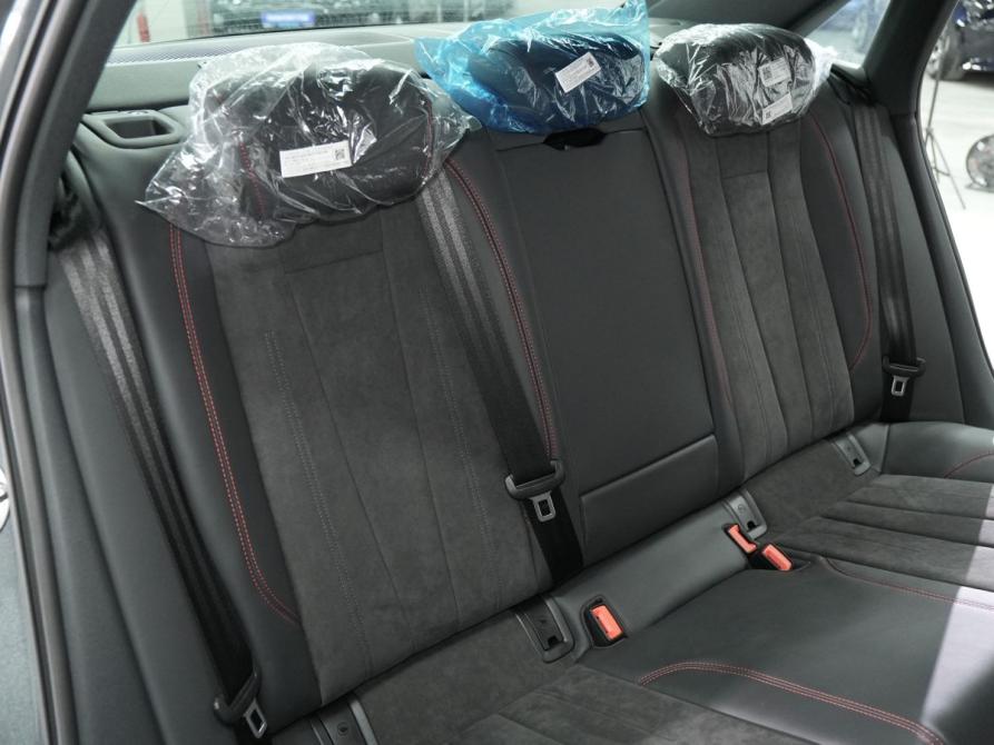 Audi A4 V (B9) Рестайлинг Новосибирск  - изображение 13