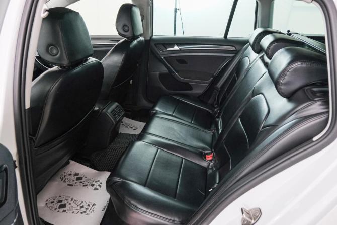 Volkswagen Golf VII с пробегом 2014 года, цена 1 199 000 рублей, 129300 км, универсал, Автокод Объявления