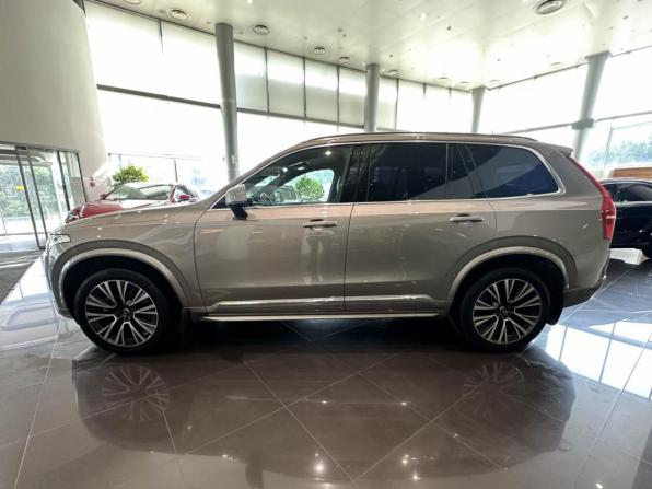 Volvo XC90 II Рестайлинг 1 с пробегом 2021 года, цена 4 949 000 рублей, 125930 км, внедорожник, Автокод Объявления