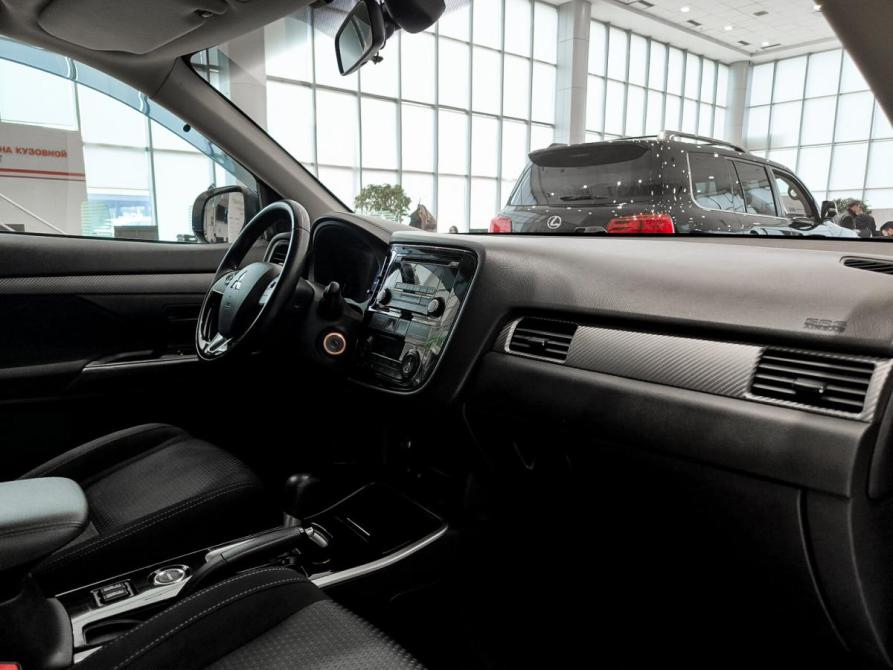 Mitsubishi Outlander III Рестайлинг 2 Казань  - изображение 13