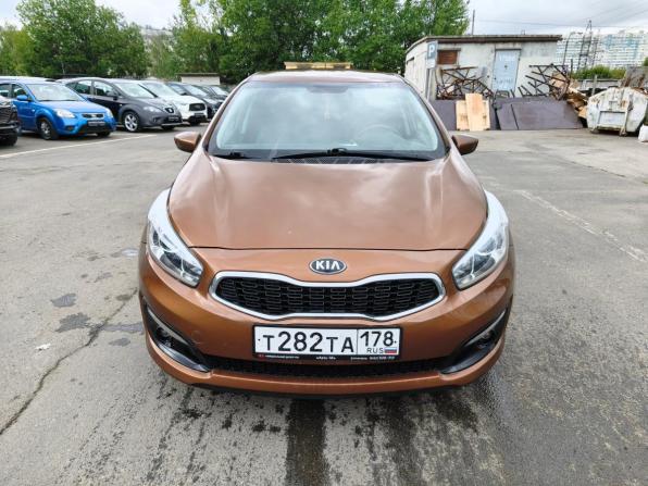 Kia Ceed II Рестайлинг с пробегом 2015 года, цена 879 000 рублей, 102000 км, хэтчбек, Автокод Объявления