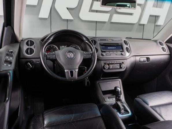 Volkswagen Tiguan I Рестайлинг с пробегом 2011 года, цена 1 299 000 рублей, 135387 км, внедорожник, Автокод Объявления