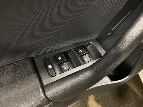 Skoda Rapid II с пробегом 2021 года, цена 1 730 000 рублей, 61601 км, лифтбек, Автокод Объявления