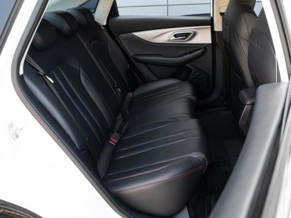 BAIC U5 Plus с пробегом 2023 года, цена 1 295 000 рублей, 34833 км, седан, Автокод Объявления