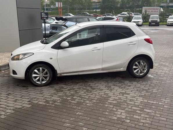 Mazda Demio III (DE) с пробегом 2009 года, цена 380 000 рублей, 111020 км, хэтчбек, Автокод Объявления