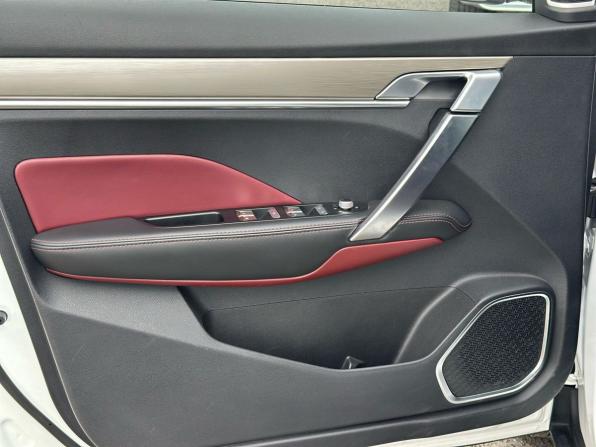 Geely Coolray I с пробегом 2023 года, цена 1 640 000 рублей, 103950 км, внедорожник, Автокод Объявления