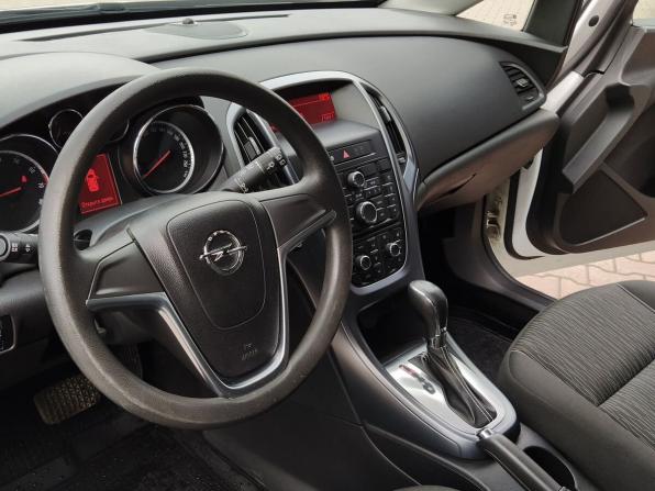 Opel Astra J с пробегом 2012 года, цена 829 000 рублей, 102000 км, хэтчбек, Автокод Объявления