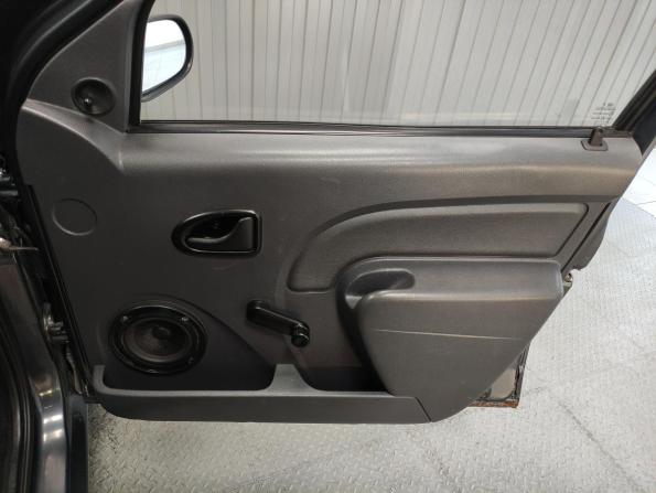 Renault Logan I с пробегом 2009 года, цена 289 000 рублей, 207260 км, седан, Автокод Объявления