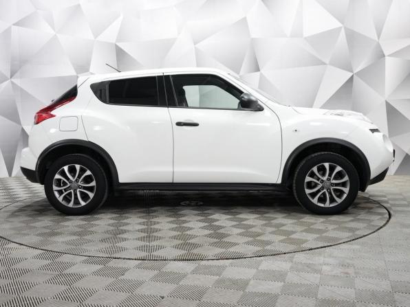 Nissan Juke I с пробегом 2014 года, цена 1 090 000 рублей, 159478 км, внедорожник, Автокод Объявления