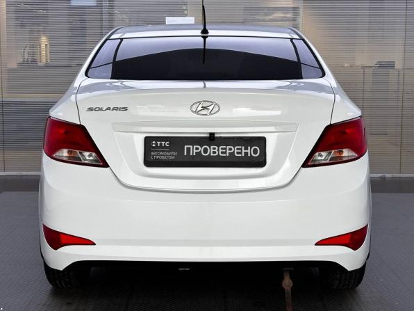 Hyundai Solaris I Рестайлинг с пробегом 2016 года, цена 890 000 рублей, 165269 км, седан, Автокод Объявления