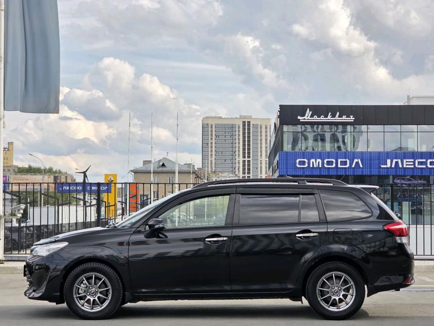 Toyota Corolla XI (E160 E170 E180) Рестайлинг 1 Новосибирск  - изображение 4