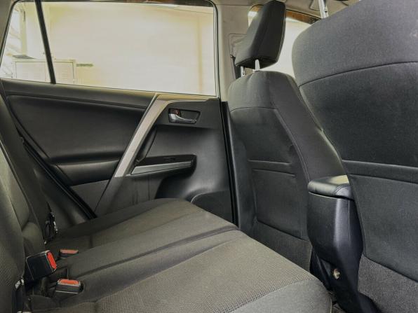 Toyota RAV4 IV (XA40) Рестайлинг с пробегом 2015 года, цена 1 950 000 рублей, 260639 км, внедорожник, Автокод Объявления