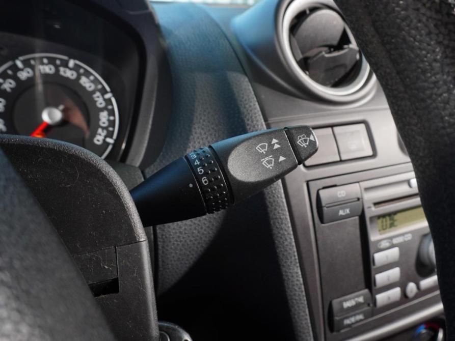 Ford Fiesta Mk5 Тверь  - изображение 14