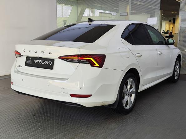 Skoda Octavia IV (A8) с пробегом 2021 года, цена 2 200 000 рублей, 92145 км, лифтбек, Автокод Объявления