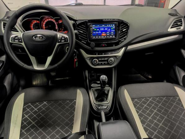 Lada (ВАЗ) Vesta I с пробегом 2019 года, цена 1 050 000 рублей, 70118 км, универсал, Автокод Объявления
