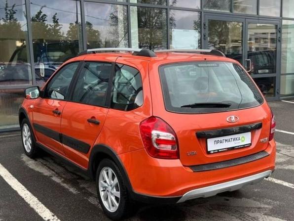 Lada (ВАЗ) Kalina II с пробегом 2017 года, цена 555 000 рублей, 62572 км, универсал, Автокод Объявления