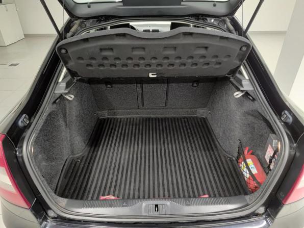 Skoda Octavia II (A5) Рестайлинг с пробегом 2012 года, цена 875 000 рублей, 236165 км, лифтбек, Автокод Объявления