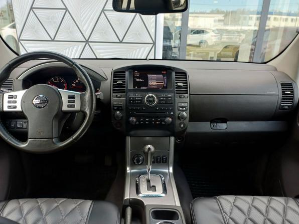 Nissan Pathfinder III Рестайлинг с пробегом 2011 года, цена 1 499 000 рублей, 264753 км, внедорожник, Автокод Объявления
