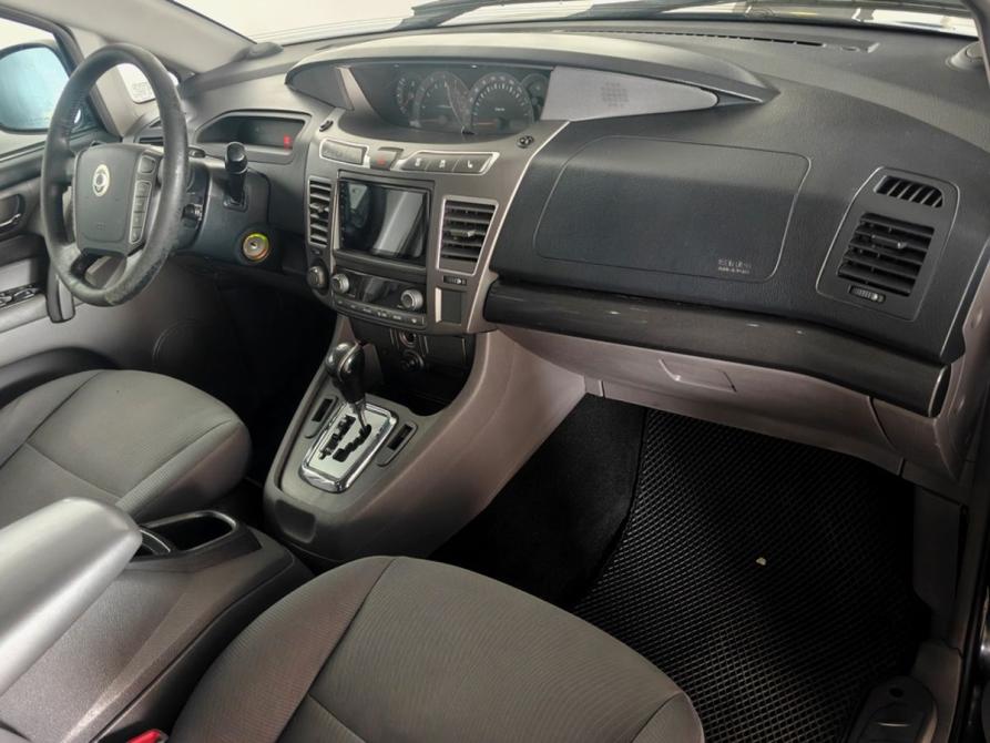 SsangYong Stavic Москва  - изображение 12