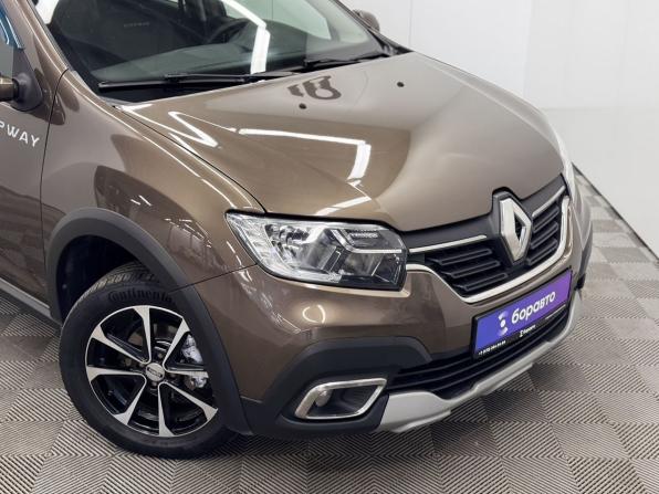 Renault Sandero II Рестайлинг с пробегом 2018 года, цена 1 220 000 рублей, 113988 км, хэтчбек, Автокод Объявления