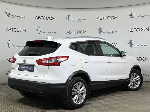 Nissan Qashqai II с пробегом 2017 года, цена 1 709 000 рублей, 136484 км, внедорожник, Автокод Объявления