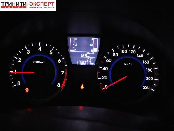 Hyundai Solaris I Рестайлинг с пробегом 2016 года, цена 998 000 рублей, 173073 км, седан, Автокод Объявления