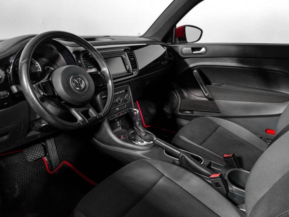 Volkswagen Beetle II (A5) с пробегом 2014 года, цена 1 367 980 рублей, 143217 км, хэтчбек, Автокод Объявления