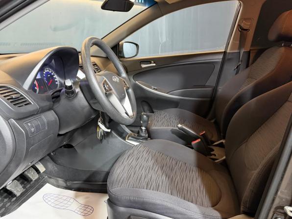 Hyundai Solaris I Рестайлинг с пробегом 2016 года, цена 875 000 рублей, 214956 км, седан, Автокод Объявления