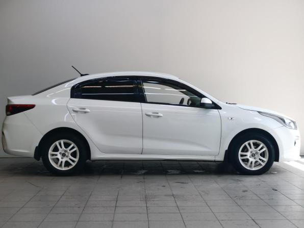 Kia Rio IV с пробегом 2018 года, цена 900 000 рублей, 144224 км, седан, Автокод Объявления