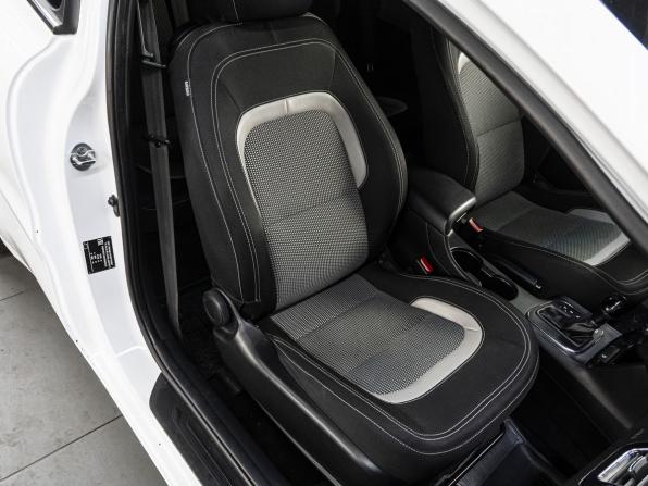 Kia Ceed II Рестайлинг с пробегом 2017 года, цена 1 599 000 рублей, 154066 км, хэтчбек, Автокод Объявления